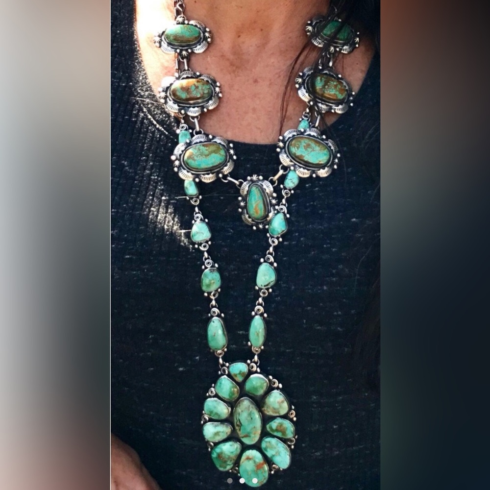 Heirloom Quality Navajo Turquoise Necklace